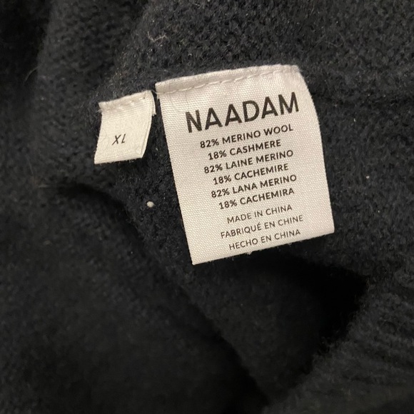 Black naadam sweater - Picture 2 of 3